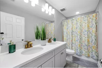 38144 Cobble Creek Boulevard, Zephyrhills, FL 33540 - Photo 29