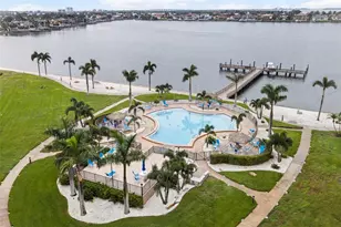 5130 Brittany Dr S, Saint Petersburg, FL 33715 - Photo 3