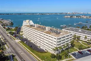 100 Bluff View Dr, Belleair Bluffs, FL 33770 - Photo 83