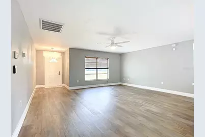 1015 24th Avenue W, Palmetto, FL 34221 - Photo 9