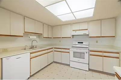 4111 89th Avenue N, Pinellas Park, FL 33782 - Photo 15