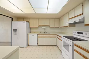 4111 89th Ave N, Pinellas Park, FL 33782 - Photo 13