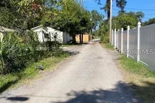 3910 Dr Martin Luther King Jr Street S, Saint Petersburg, FL 33705 - Photo 17