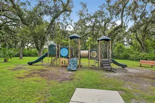 5811 Caldera Ridge Dr, Lithia, FL 33547 - Photo 35