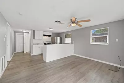 605 S S Disston Ave, Tarpon Springs, FL 34689 - Photo 37
