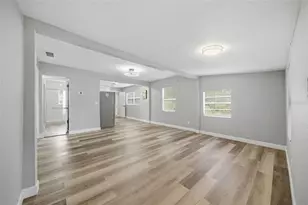 605 S S Disston Ave, Tarpon Springs, FL 34689 - Photo 17
