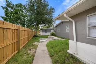 605 S S Disston Ave, Tarpon Springs, FL 34689 - Photo 39