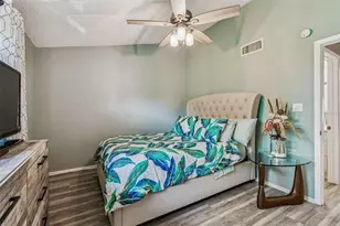 12134 Capri Cir S, Treasure Island, FL 33706 - Photo 25