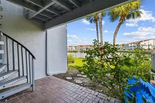 12134 Capri Cir S, Treasure Island, FL 33706 - Photo 27