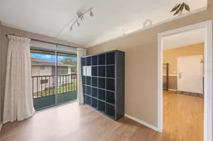 6012 Laketree Ln, Temple Terrace, FL 33617 - Photo 15