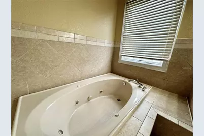 601 Saxony Boulevard, Saint Petersburg, FL 33716 - Photo 31