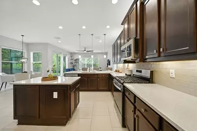 2495 Oakwood Preserve Drive, Wesley Chapel, FL 33543 - Photo 13