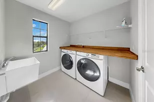 13319 Dorado Shores Ave, Riverview, FL 33579 - Photo 45