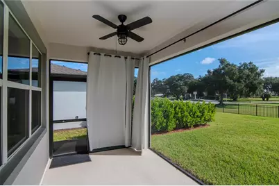 6156 Bradford Woods Drive, Zephyrhills, FL 33542 - Photo 5