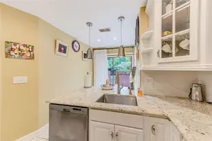 2728 Bentley Dr, Palm Harbor, FL 34684 - Photo 15