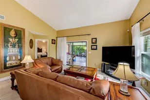 2728 Bentley Dr, Palm Harbor, FL 34684 - Photo 5