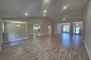 37107 Hidden View, Dade City, FL 33523 - Photo 3