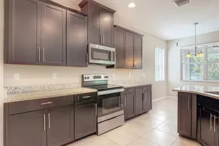 8310 Willow Beach Dr, Riverview, FL 33578 - Photo 17