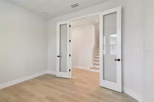 8056 33rd Ave N, Saint Petersburg, FL 33710 - Photo 19