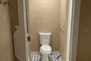 5521 4th Ave N, Saint Petersburg, FL 33710 - Photo 17