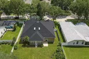 1032 Legends Pass Dr, Valrico, FL 33594 - Photo 27