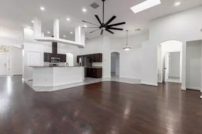 1032 Legends Pass Drive, Valrico, FL 33594 - Photo 11
