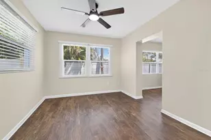 8311 40th Ave N, Saint Petersburg, FL 33709 - Photo 9
