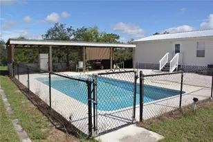 13127 Star Rd, Brooksville, FL 34613 - Photo 13