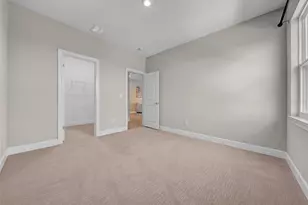 34307 Radley Wy, Wesley Chapel, FL 33545 - Photo 27