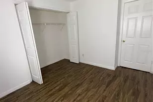 14421 Americana Cir, Tampa, FL 33613 - Photo 19