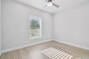 6819 N Sterling Ave, Tampa, FL 33614 - Photo 9