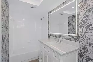 4910 38th Way S, Saint Petersburg, FL 33711 - Photo 21