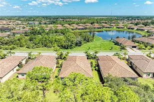 12115 Amica Loop, Venice, FL 34293 - Photo 3