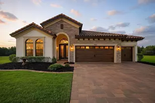 13008 Paddock Wood Pl, Riverview, FL 33579 - Photo 3