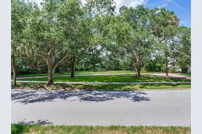 5001 S Shore Crest Circle, Tampa, FL 33609 - Photo 1