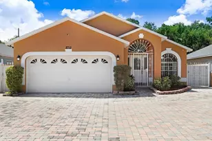 8712 Fountain Ave, Tampa, FL 33615 - Photo 3