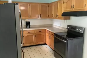 33306 Ohio Ave, Dade City, FL 33523 - Photo 7