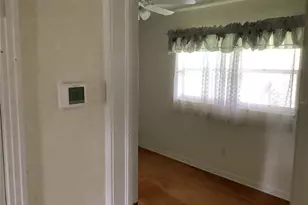 33306 Ohio Ave, Dade City, FL 33523 - Photo 21