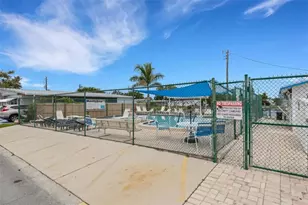 918 49th Ave W, Bradenton, FL 34207 - Photo 35