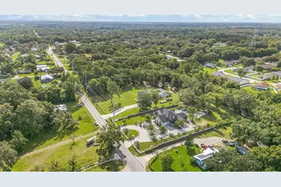 416 W Socrum Loop Road, Lakeland, FL 33809 - Photo 7