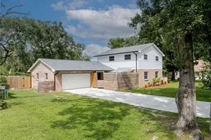 2806 Springdell Cir, Valrico, FL 33596 - Photo 1