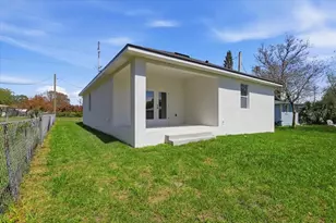 1305 E Parker St, Lakeland, FL 33805 - Photo 11
