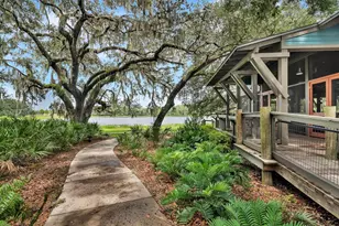 14310 Barrington Stowers Dr, Lithia, FL 33547 - Photo 49