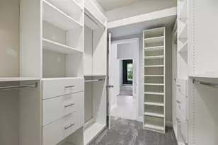 14310 Barrington Stowers Dr, Lithia, FL 33547 - Photo 17