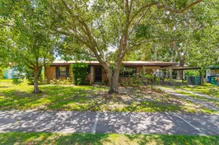 620 E Davis Blvd, Tampa, FL 33606 - Photo 1