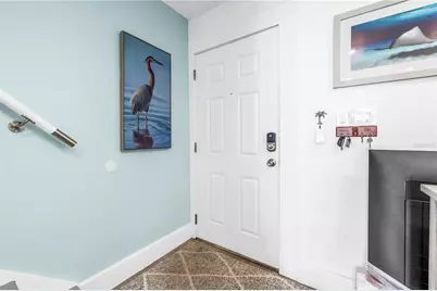 4982 Coquina Key Drive SE, Saint Petersburg, FL 33705 - Photo 5