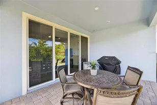 977 Signet Dr, Apollo Beach, FL 33572 - Photo 9