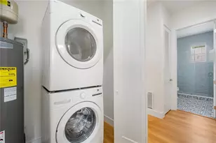 13614 N 22nd St, Tampa, FL 33613 - Photo 29