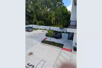 13614 N 22nd Street, Tampa, FL 33613 - Photo 5