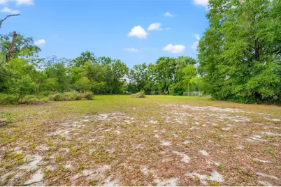 3611 W Reynolds Street #1/2, Plant City, FL 33563 - Photo 9